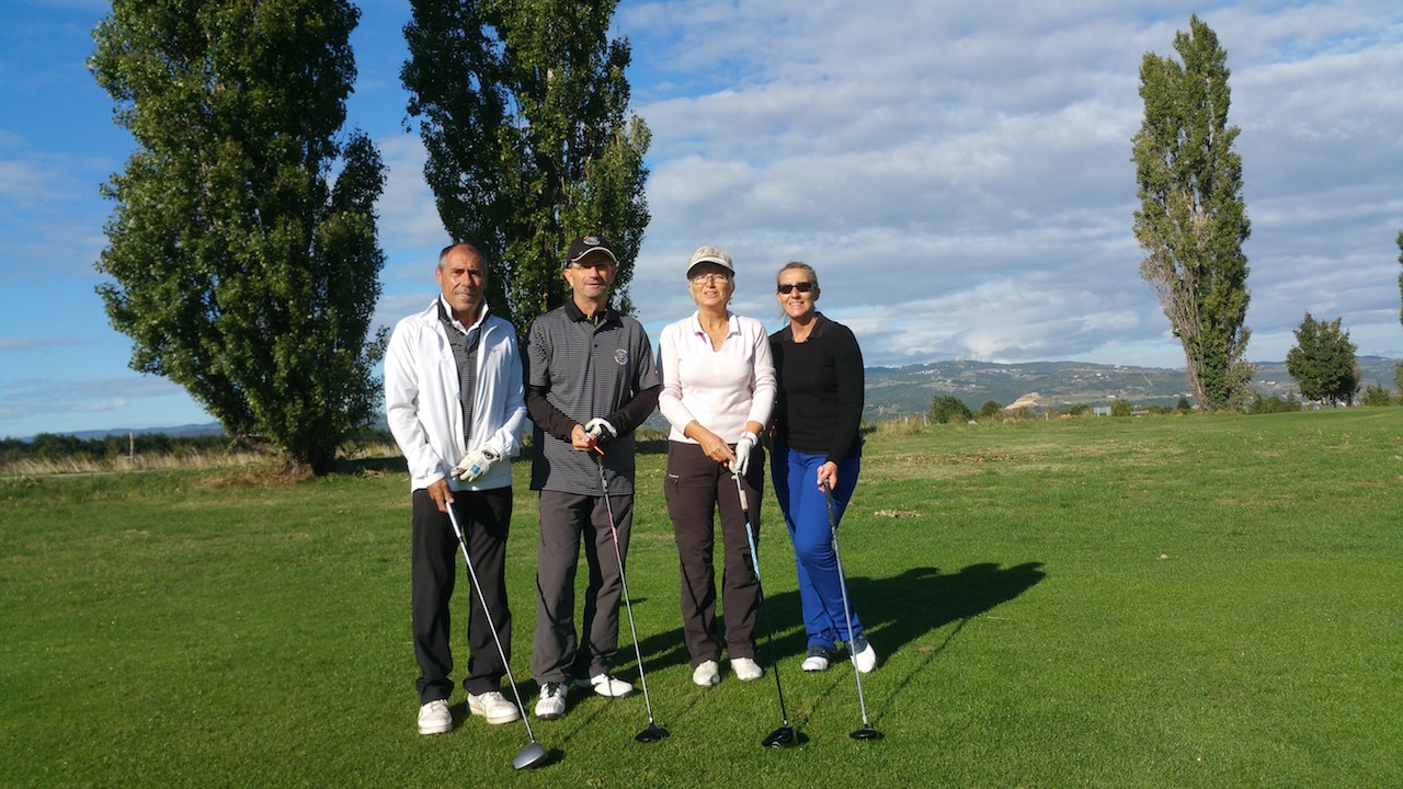 Equipes CORCUFF-RENOUX (en filles) et COSTAT-LACHISE