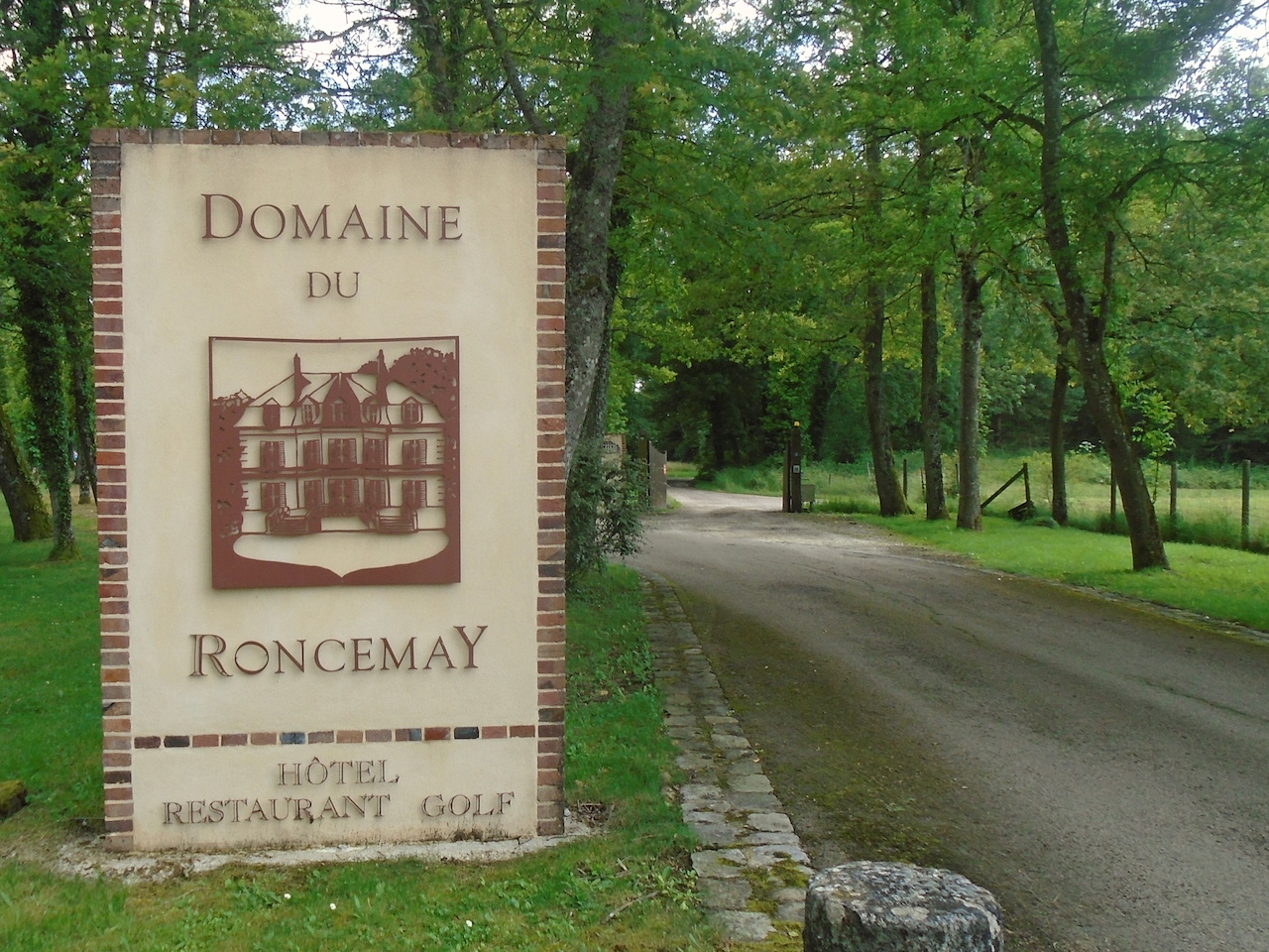 Golf de RONCEMAY