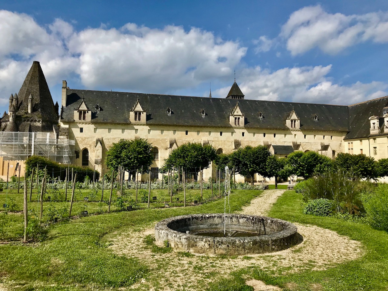 Abbaye de FONTEVRAUD