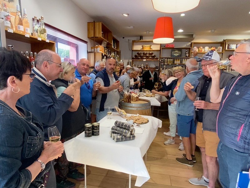 Dégustation au Cellier du Périgord